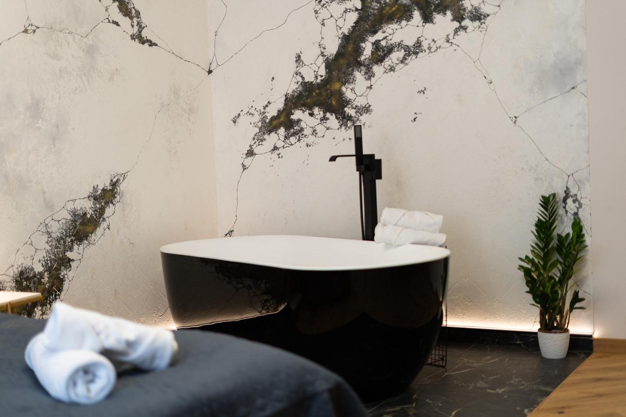 Spa Bedrooms With Sauna&Bath And Free Parking Krakow Exterior photo