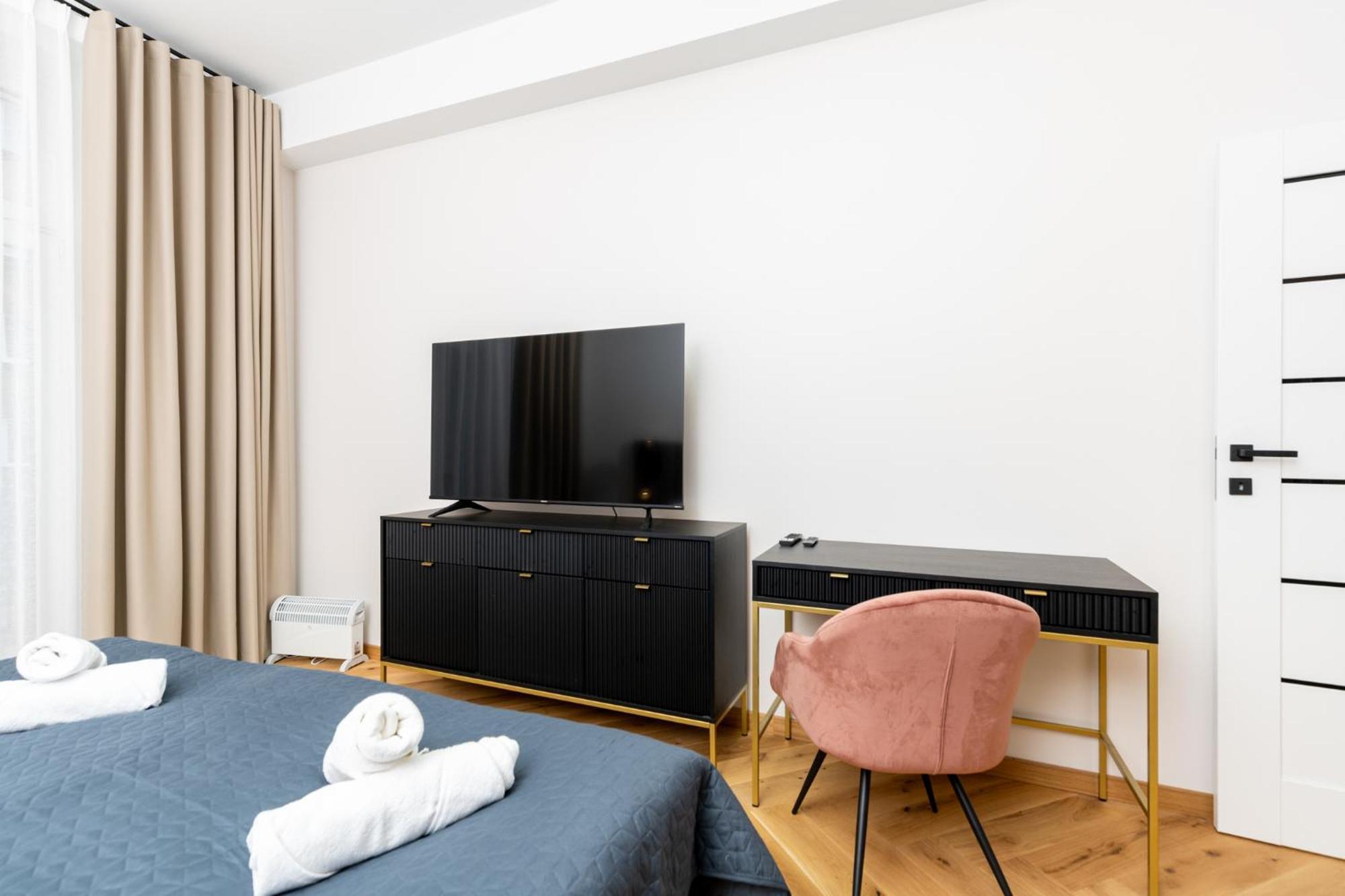 Spa Bedrooms With Sauna&Bath And Free Parking Krakow Exterior photo